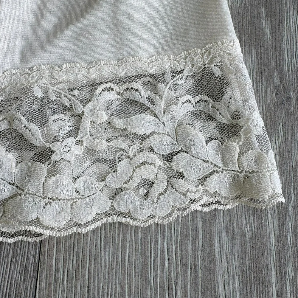 Vintage Vassarette Womens White Comfort Elastic Waist Lace Trim Slip Skirt Sz XL